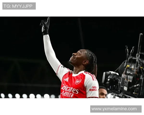 英超激战阿森纳大胜热刺埃泽帽子戏法助力枪手锁定胜局