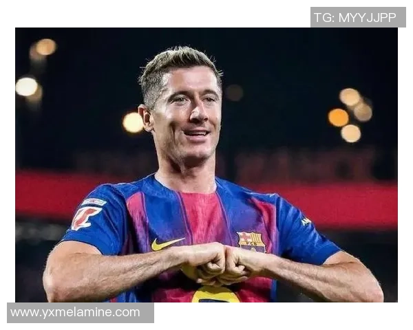 莱万37岁仍不退役或自由转会离开巴萨未来去向备受关注